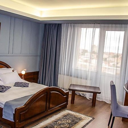 New Royal Hotel Constanta Bagian luar foto